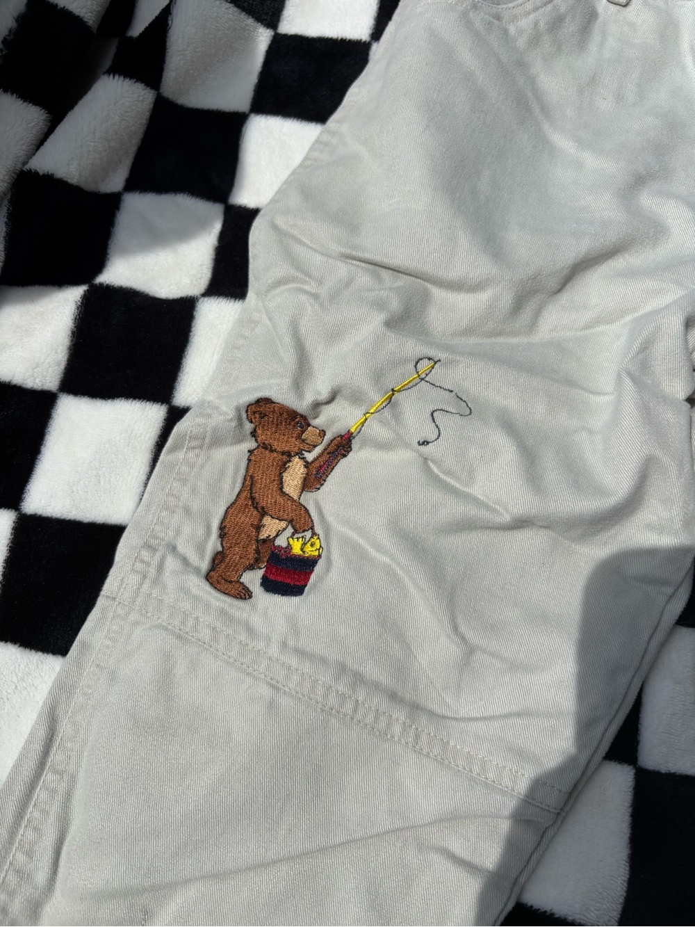 Rare Vintage size4T Maurice Sendak’s Little Bear embroidered overalls 100%cotton - Picture 2 of 10
